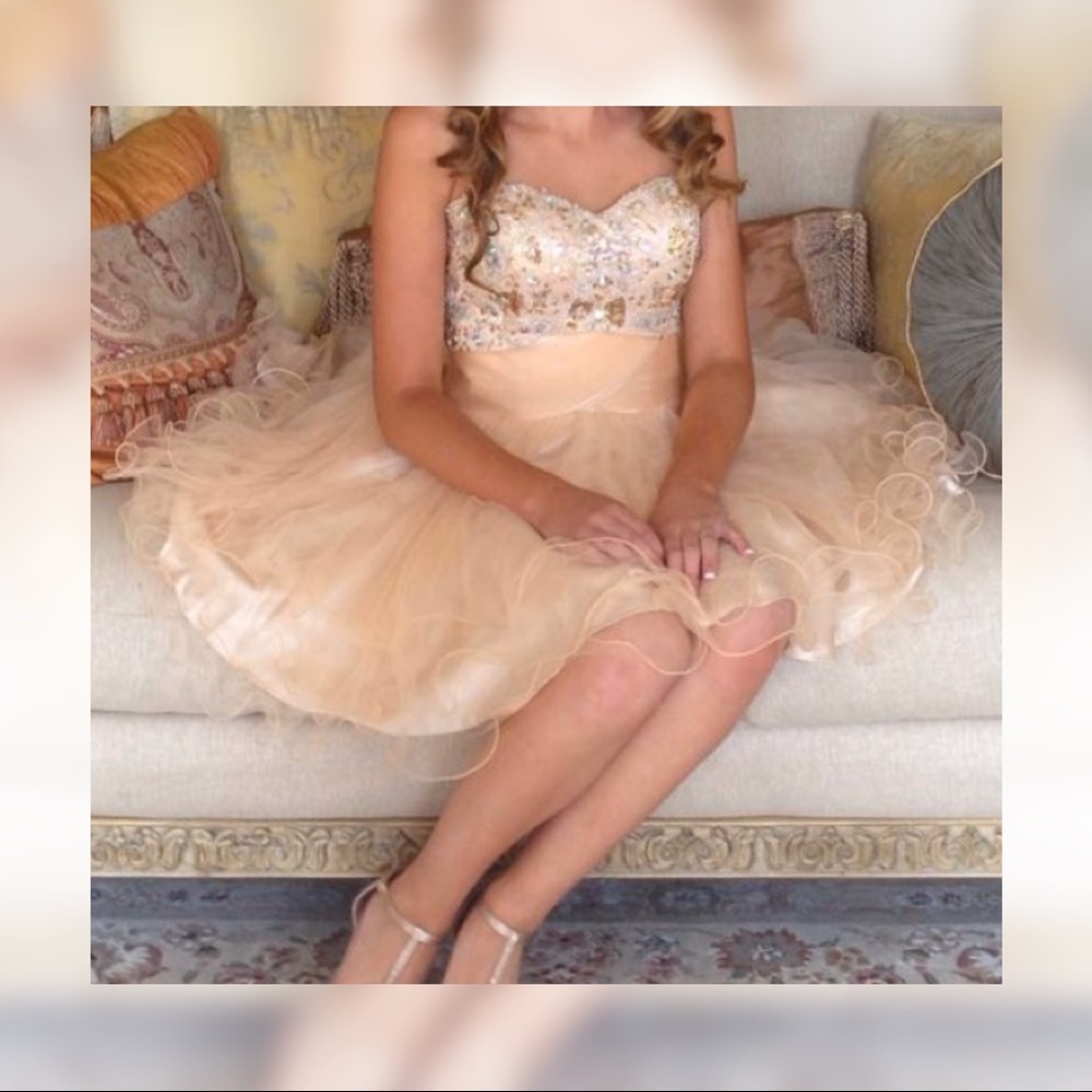 Blush Shail K. Strapless Formal/Prom Dress